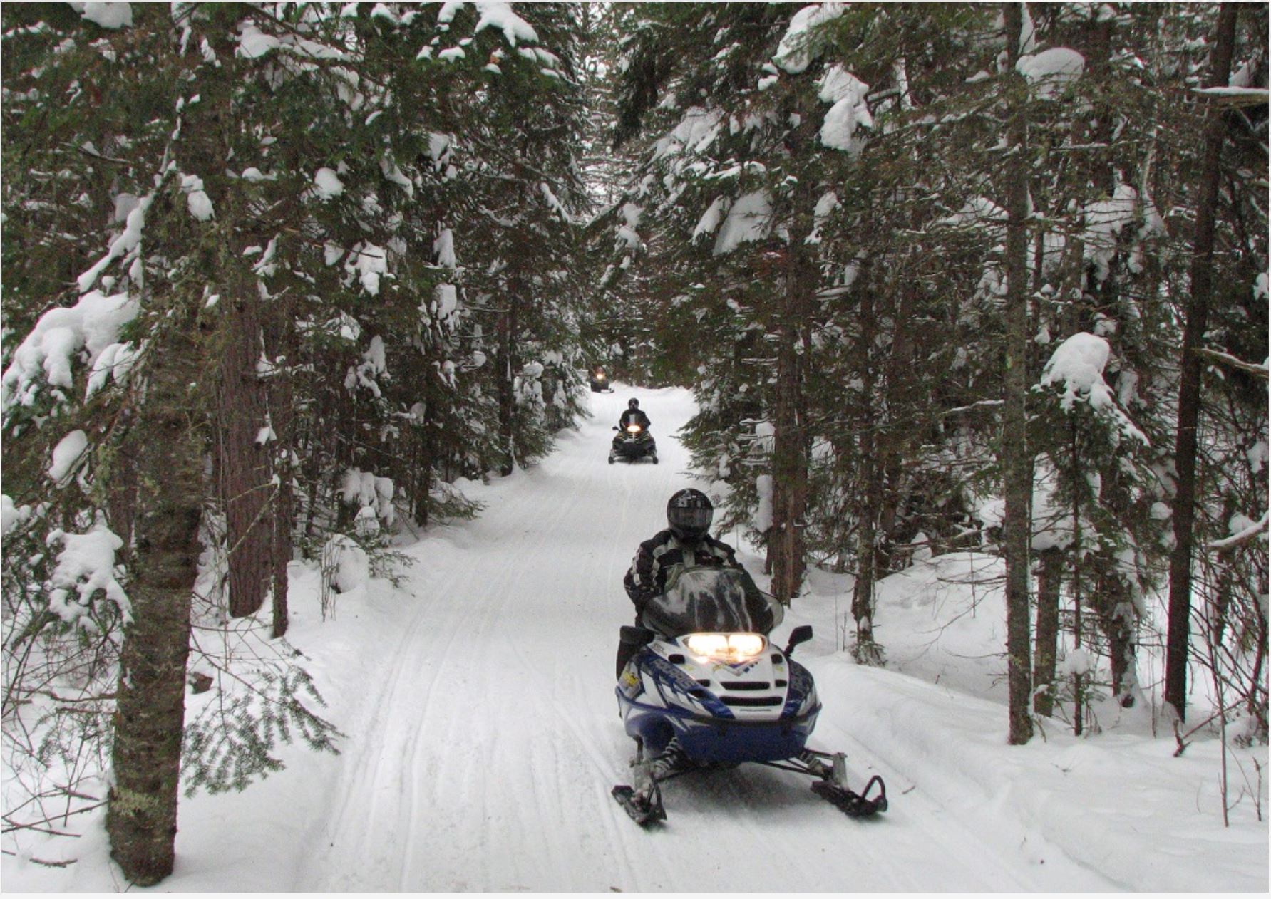 Cedar Point Resort And Campground Community Of Minnesota Resorts   Snowmobile 